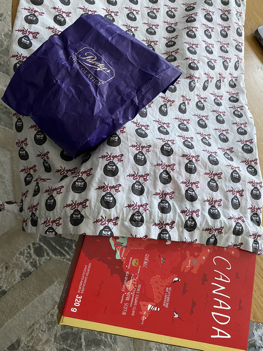 drvan's tweet photo. OnThe4th #DaysOfSummer2022 we see that #BobRossAndHisBag is transporting Purdy’s chocolates (gifts 4 Ruth &amp; Charlotte in Gorton). In return, I was afforded a go on C’s Oculus, which was much fun though I was rubbish at it. And check out the garish NextDoorNeighbour’s OrangePatio! https://t.co/5MuOdK3ibs