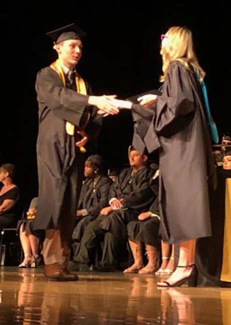 libattsmith's tweet image. Congratulations to Evan! Greece Athena  Class of 2022! So proud of you and all your accomplishments! Valedictory Honors and NHS.  🎓 👏 @GreeceCentral @AthenaHigh