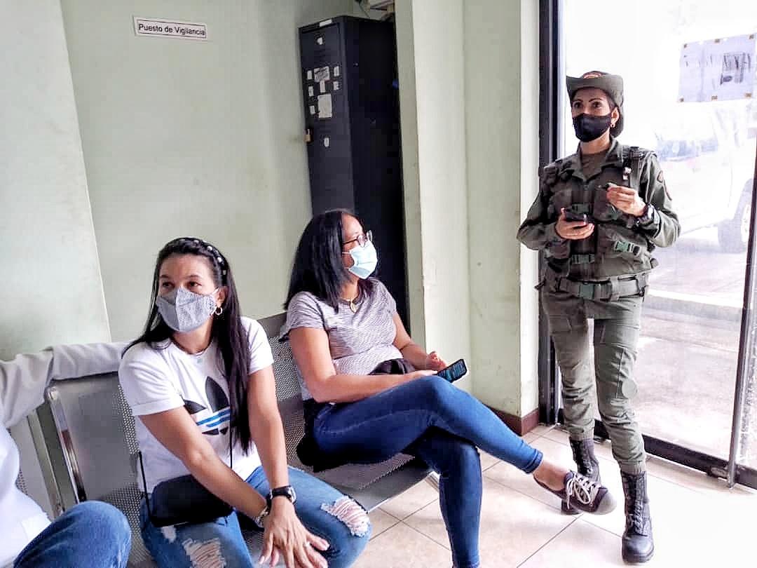CeguMonagas's tweet photo. 📍NOTICIAS CEGU-MONAGAS
...
#UCS_MONAGAS | En la conformación de las brigadas comunitarias militares de educación y salud 🇻🇪
.
.
#BricomilesMiUniversidadBella1x10  #monagas #ucsvzla
@NicolasMaduro @mppeduniv @ErnestoLunaPsuv  @ildemaroga1 @RECTORADOUPTNM @dcabellor https://t.co/mOYzs62Cer