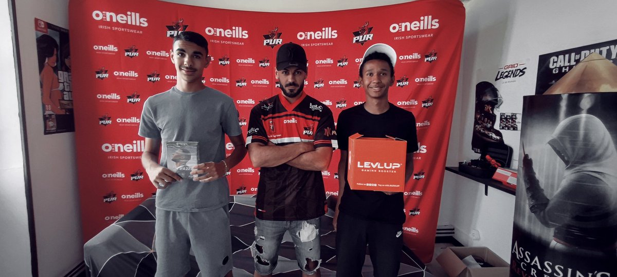 PUREsportFR's tweet photo. ✅🥇Une fois de plus notre Floriano national et coach emporte le tournoi national fifa 22!!!!, il rafle la mise encore une fois ! Qui pourra l'arrêté ?🥇
Merci a nos sponsors !
@ONeillsFrance #hyperulesarcs
@LDLC @levlupfr https://t.co/eBMDvbwRAf