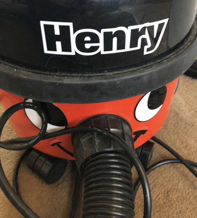 KateYou88070682's tweet photo. @Mistywoman1 Henry would like to point out to billionaire Brexit #Vacker that he was happy to suck up millions of European Union Euros for his farms when it suited him. Now just #VackOffDyson. https://t.co/8vtDmOvZKZ
