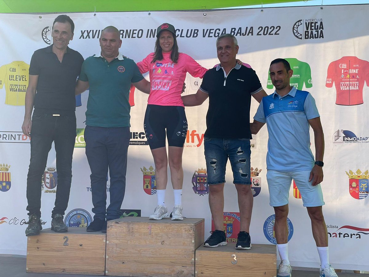 PalomarJulian's tweet photo. #InterclubVegaBaja Joaquín Giménez vence en la crono de Granja de Rocamora y Moisés Espinós mantiene el liderato de la Interclub Vega Baja @MoisesEspinos @CiclismoLevante https://t.co/YeauFNIes5 https://t.co/n64tjJFqMS