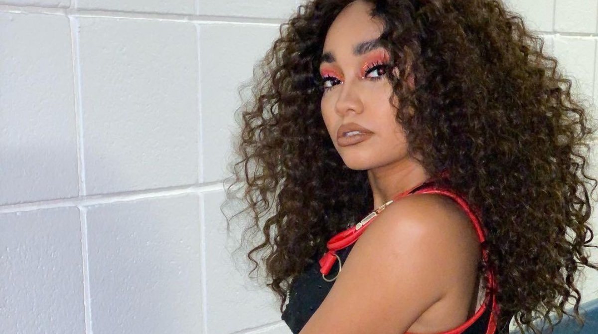 LEIGHZIP's tweet image. 📁 lm5 tour backstage