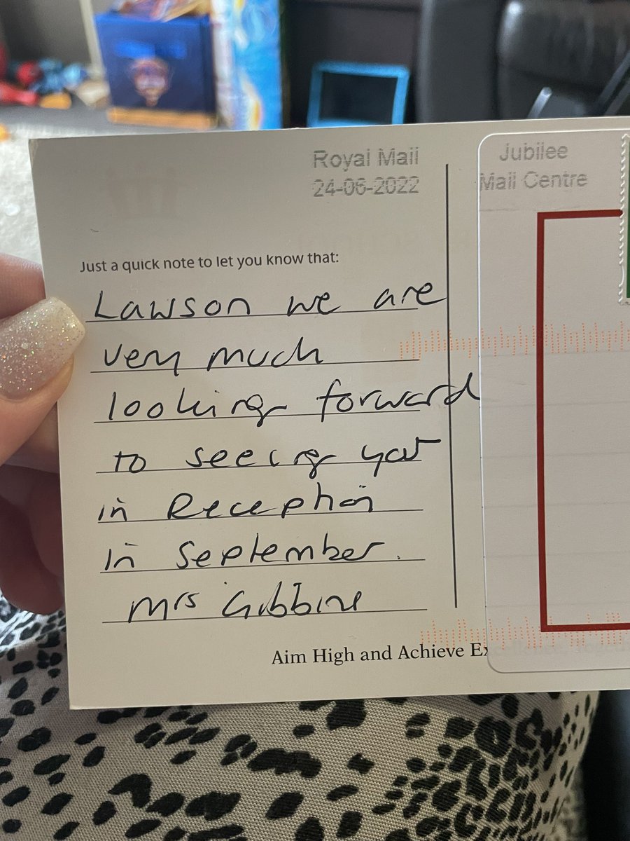How lush is this from my bears new teacher come September 🥹🥰such a lovely welcoming school 😍 receiving this today just made his day! 🥰he is SO looking forward to being “a big boy in reception” 😍🥰😍 #edutwitter #StartingSchool #teachertwitter #Teachers #Kindness #parenting