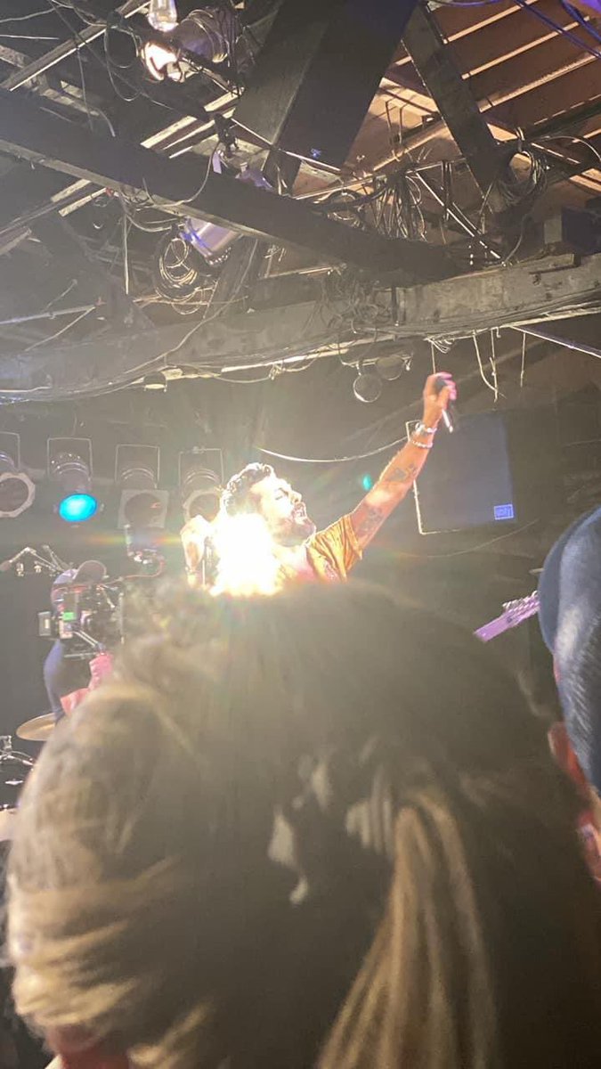 jgf_aug's tweet photo. @OldDominion @joesonweedst @kennychesney https://t.co/8nnazGMoB6