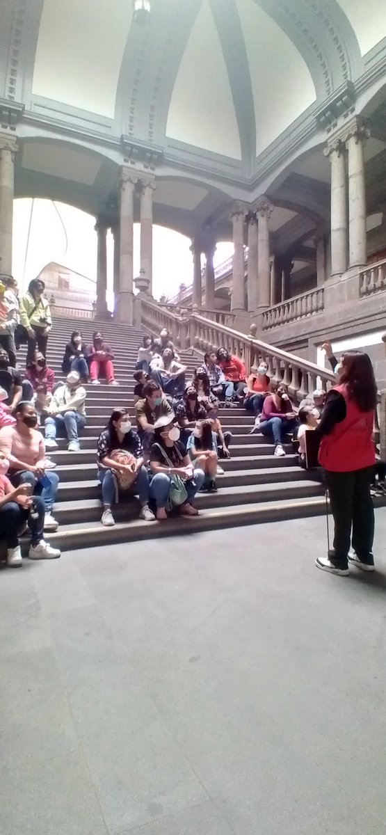 ❤️ Seguimos al Palacio de Minería en el Circuito de Museos 🦋 

Los participantes continúan aprendiendo y disfrutando de la hermosa Ciudad de México 🌺

#MuseoTelégrafo
#EntradaLibre
#TELECOMM
#circuitodemuseos