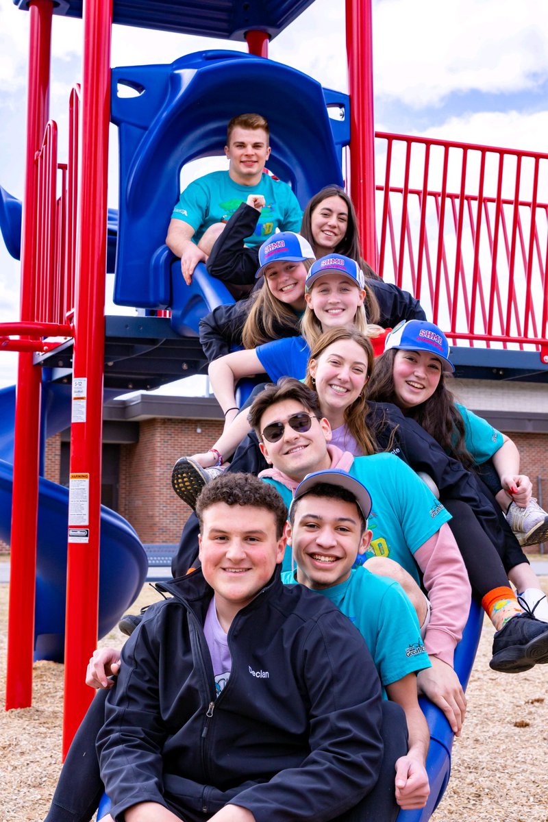 Congratulations to the 2022 Chairpeople for SHMD, as they all graduated and head off to college!❤️
Rosa Lee - Plattsburgh 
Shelby - Plattsburgh 
Heather - Cortland 
Nate - Marist 
Vanessa - Union 
Josh - RPI 
Veronicka - Castleton 
Declan - Delhi 
Sam - Buffalo