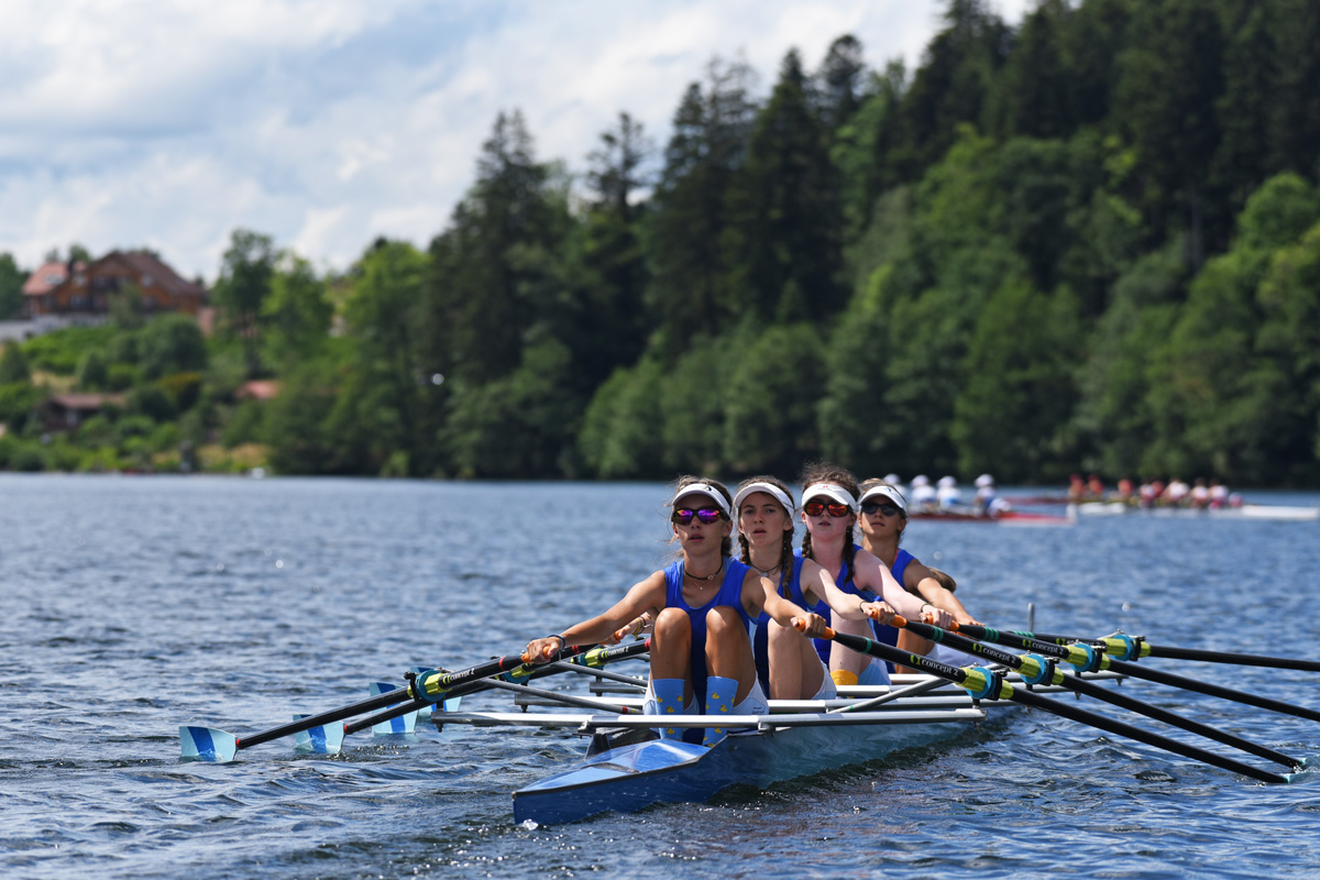 FFAviron's tweet photo. L'aviron français sur tous les fronts ce week-end 💪
Les tout premiers championnats de France de Beach Rowing ont décerné les premiers titres à @laseynesurmer ! Dans le même temps, le Championnat National Jeune J14 a débuté à Gérardmer 🤩
#aviron #rowing #beachrowing https://t.co/EUffZm7KMd