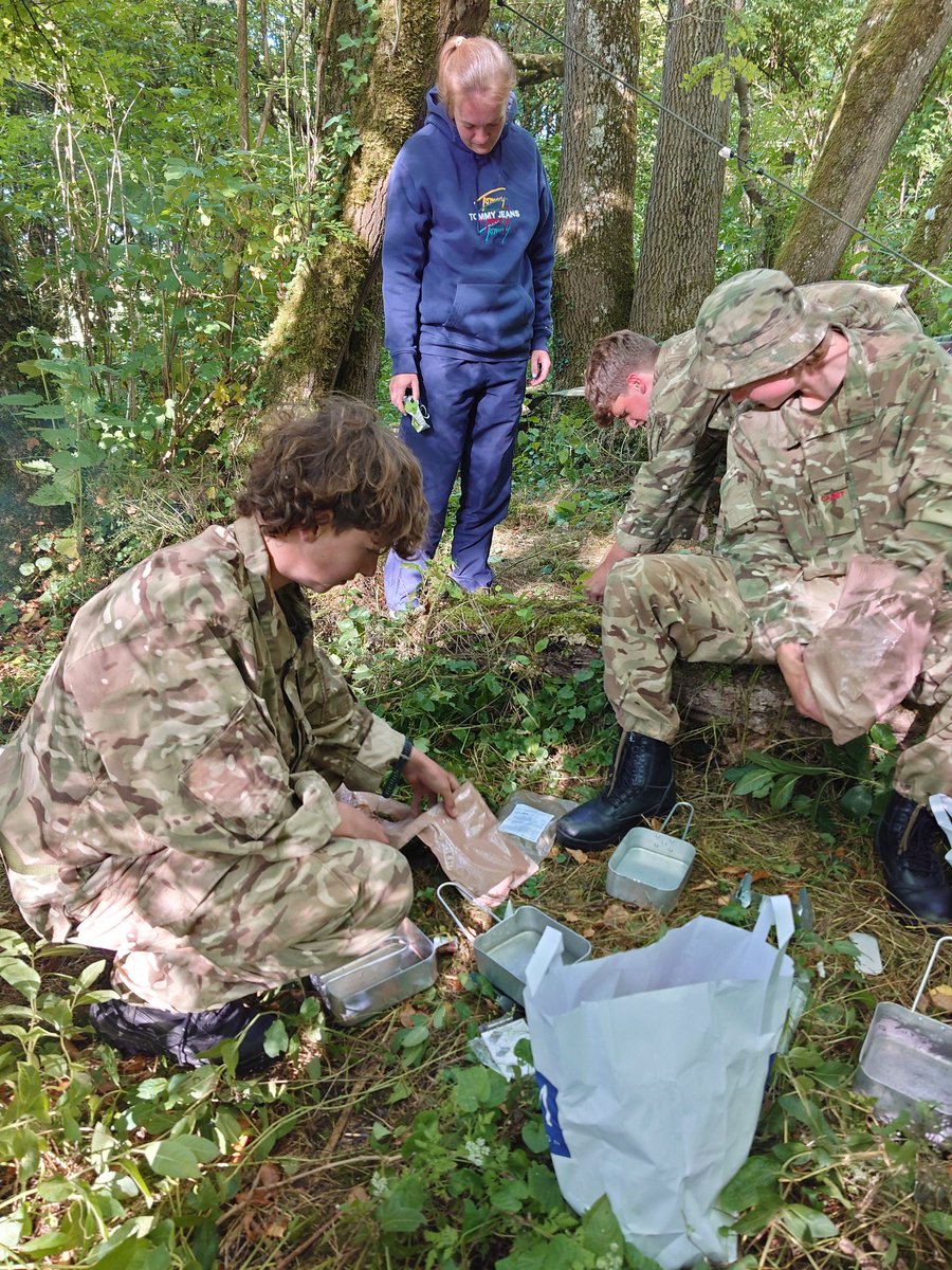 MonktonCCF's tweet photo. And now time for #MonktonYear10 #MonktonArmy #MonktonRAF to cook supper on #MonktonCCFCamp https://t.co/KHmL8i8Cak