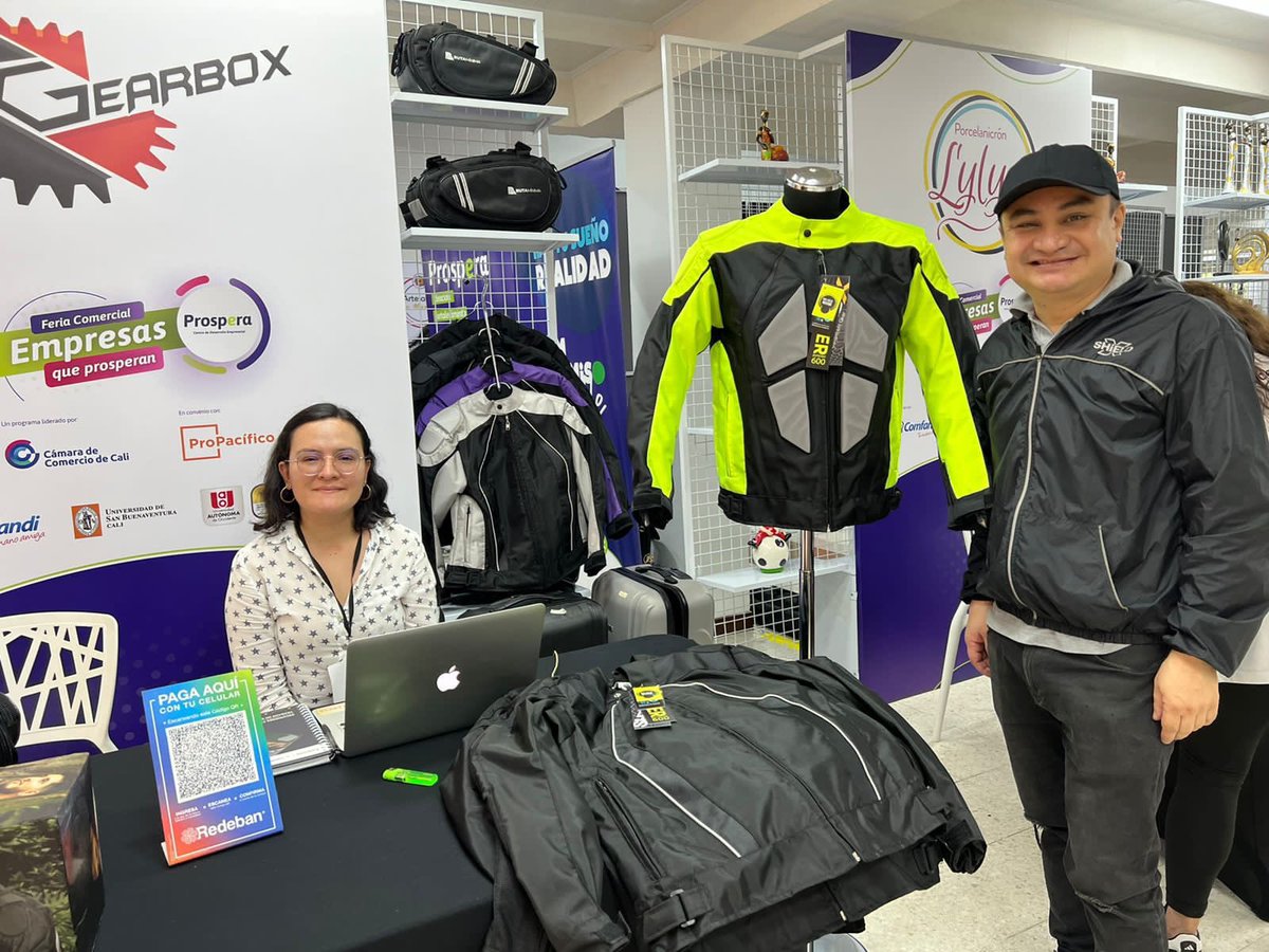 camaracali's tweet photo. #EmpresasQueProsperan 🚀 | Recuerda que puedes visitar la feria comercial este 25, 26 y 27 de junio en @UnicentroCali1, pasillo 4 local 134, de ⏰ 9:00 a.m. a 7:00 p.m. ¡Acompáñanos y apoya el #emprendimiento🤩! 
#Prospera https://t.co/ur05BpVa4A