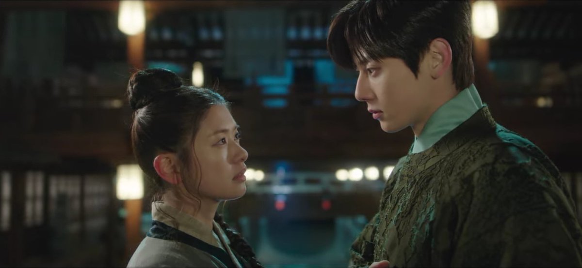 kdramasuperb's tweet photo. so hard to choose which one is for naksu BOTH HAVE SPARKS!!  🤩💥

#AlchemyofSoulsEp3 #AlchemyOfSouls https://t.co/coivLSeWIb