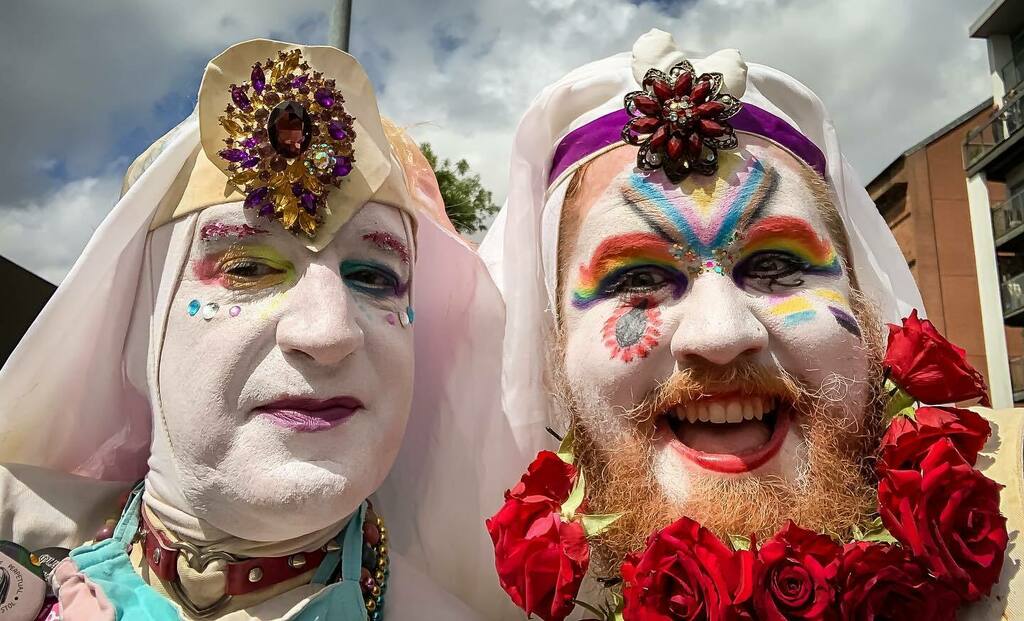 So happy to meet you all today at <a href="/prideglasgow/">Pride Glasgow</a> ! #opi #opiglasgow #glasgowsisters #orderofperpetualindulgence #sistersofperpetualindulgence instagr.am/p/CfPJUQbMSKK/