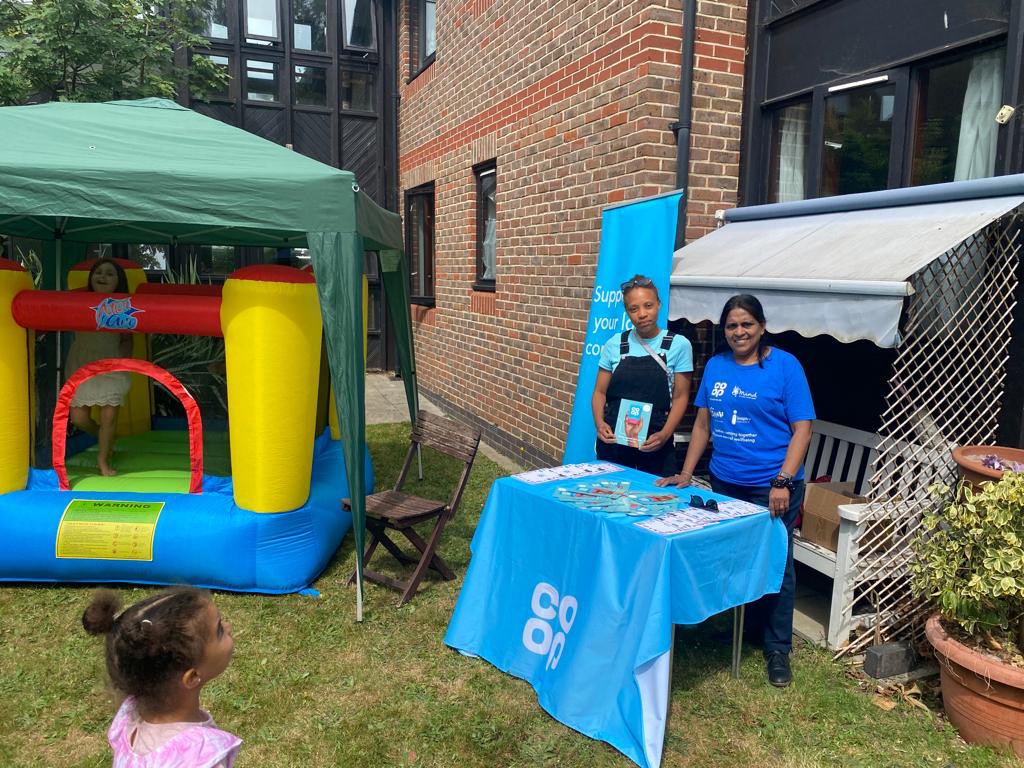 Here is Sasheela promoting our <a href="/coopuk/">Co-op</a> #membership and spreading awareness amongst locals at the #Teddington Summer Fair! 😊

<a href="/stejohcon/">Steve Constable</a> <a href="/JulesASk/">Juliette O'Loughlin</a> <a href="/MariaNastri/">Maria Nastri</a> <a href="/HEENATIGALA/">AMILA</a>