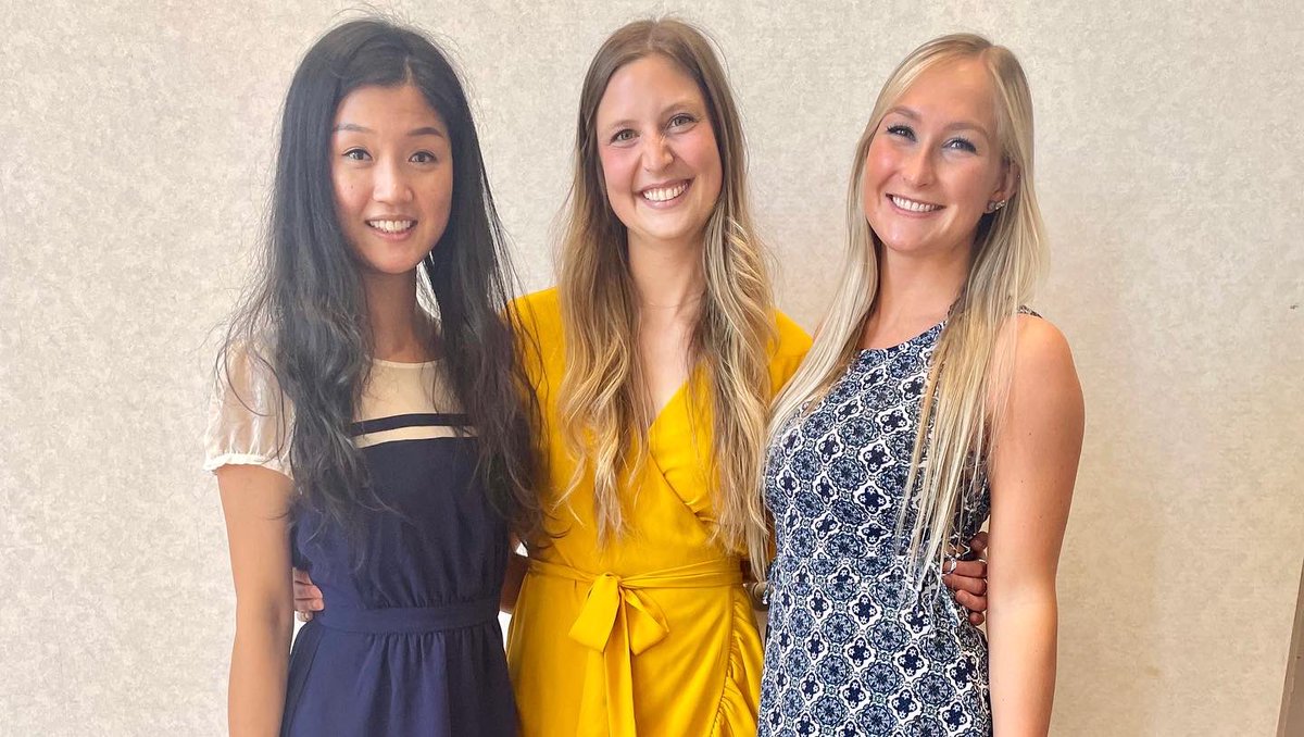 Emily_Morgan93's tweet photo. PGY2 is done!! 🫁🫀🫘

I especially want to thank my preceptors at Rush for all their guidance, and I could not have asked for better co-residents!

It is bittersweet that I am leaving Chicago, but I will be heading back to my UAMS family to be the best SOT Pharmacist I can be! https://t.co/4WaviRRUiX