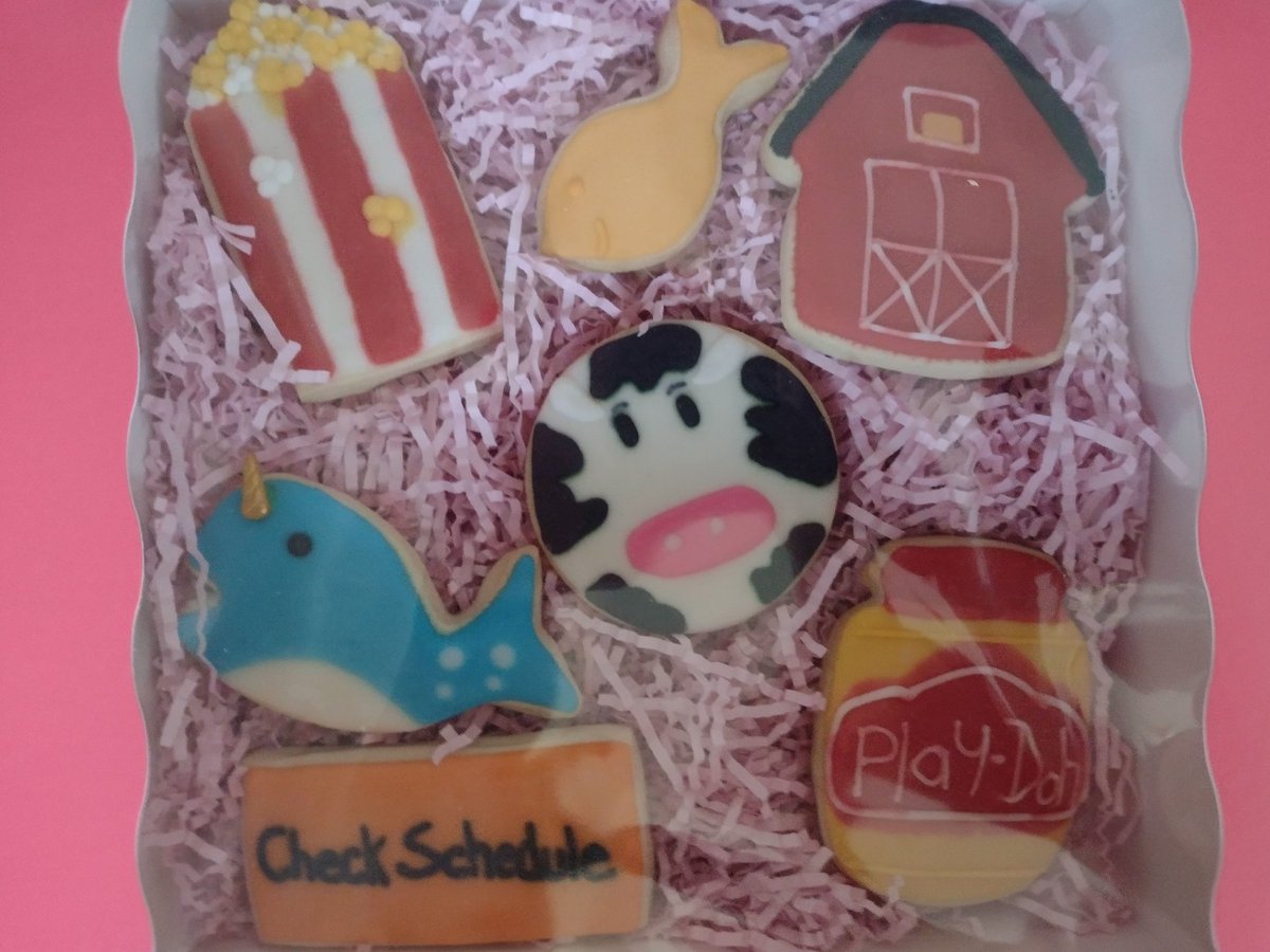 CobequidC's tweet photo. Cookies from the Learning Centre. Each one represents a story about me. Thanks for the delicious trip down memory lane! https://t.co/XttDx7OXy6