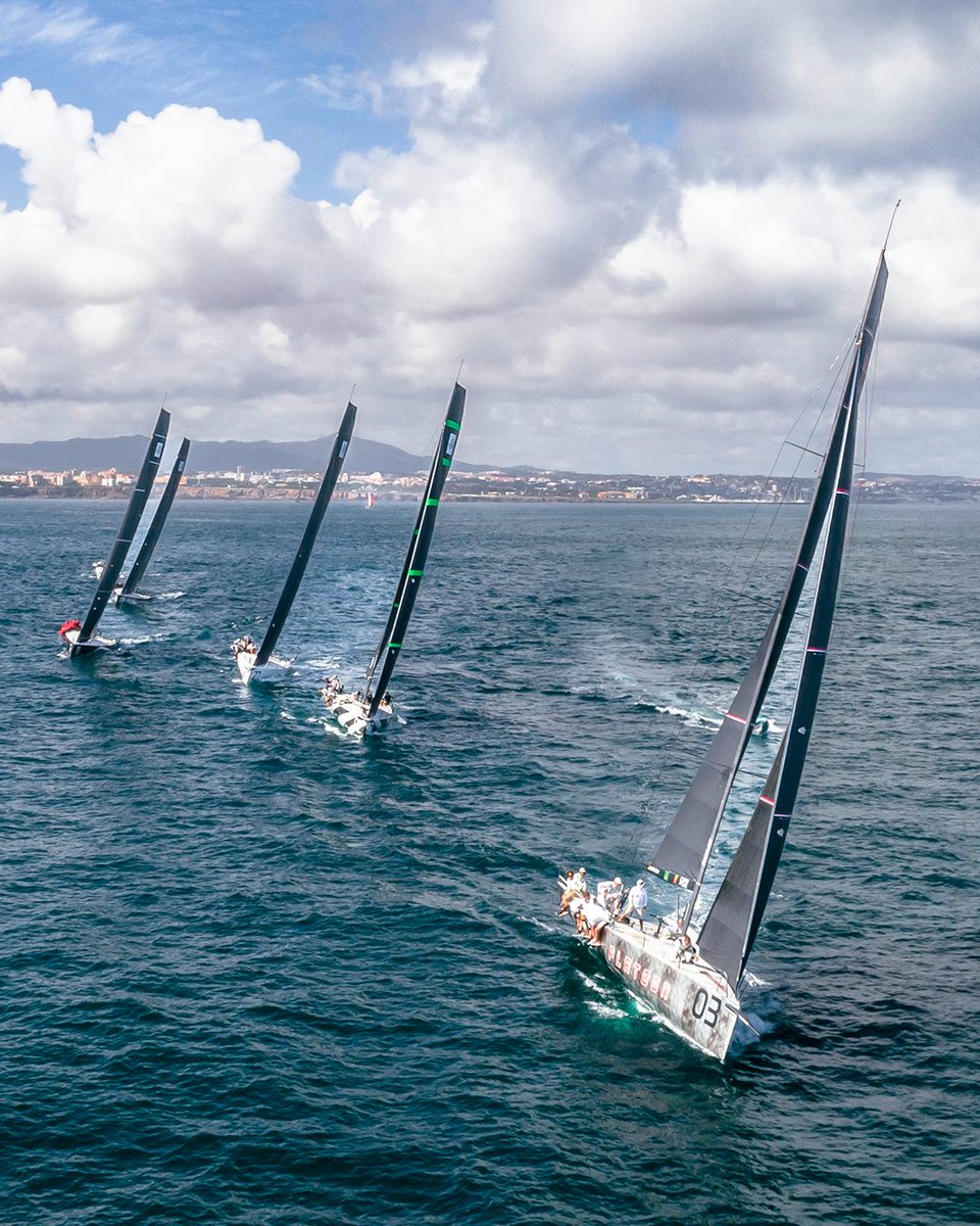 ROLEX's tweet photo. Congratulations Quantum Racing on your victory at the Rolex #TP52 World Championship Cascais 2022, and thank you 52 SUPER SERIES for another exceptional week of racing. #Yachting #Perpetual https://t.co/vPs9XPy0i8
