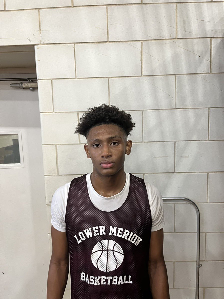 PhillyHSLive's tweet photo. Live from Saint Joes Prep (12:30)
East Catholic vs Lower Merion
70-52

Leading Scorers 
East Catholic : #3 Sam Reilly 20pts 
Lower Merion: #3 Teddy Pendergrass 17pts https://t.co/P4cXr1heNn