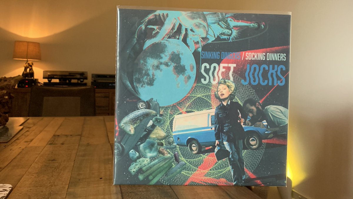 Next up.. Soft Jocks and a LP of 2 EPs… great #poppunk #garagerock from this band, currently this LP is less than a tenner on <a href="/Elephant_Arch/">Elephant Arch Records</a> #vinylrecords #supportindiemusic
