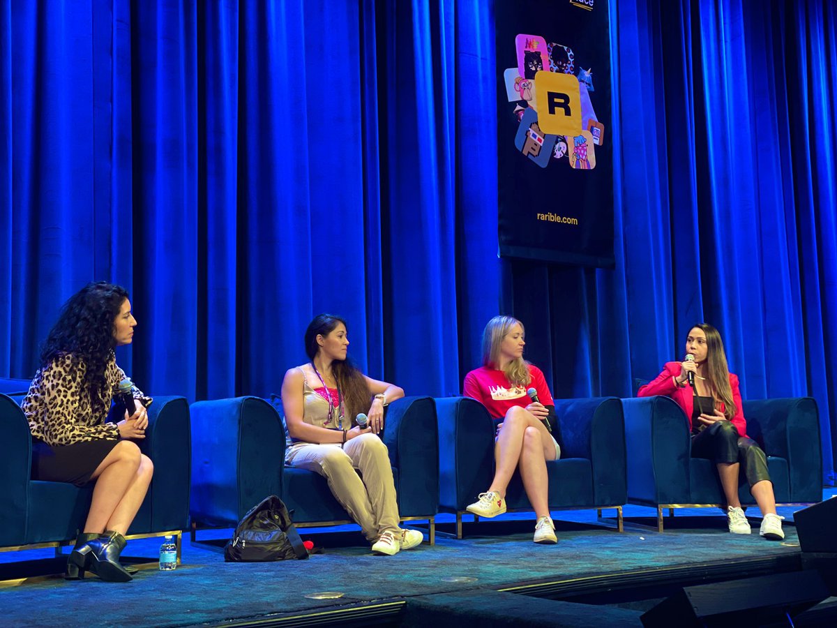 TheMiamiApe's tweet photo. What an honor to speak in a main stage at @NFT_NYC representing Colombia &amp; Women in the space! 

Thank you for having me! loved discussing ways we can be more inclusive, more aware of our biases &amp; continue to grow within Web3 while sharing it’s opportunities with the world! https://t.co/P4OWMyuzBV