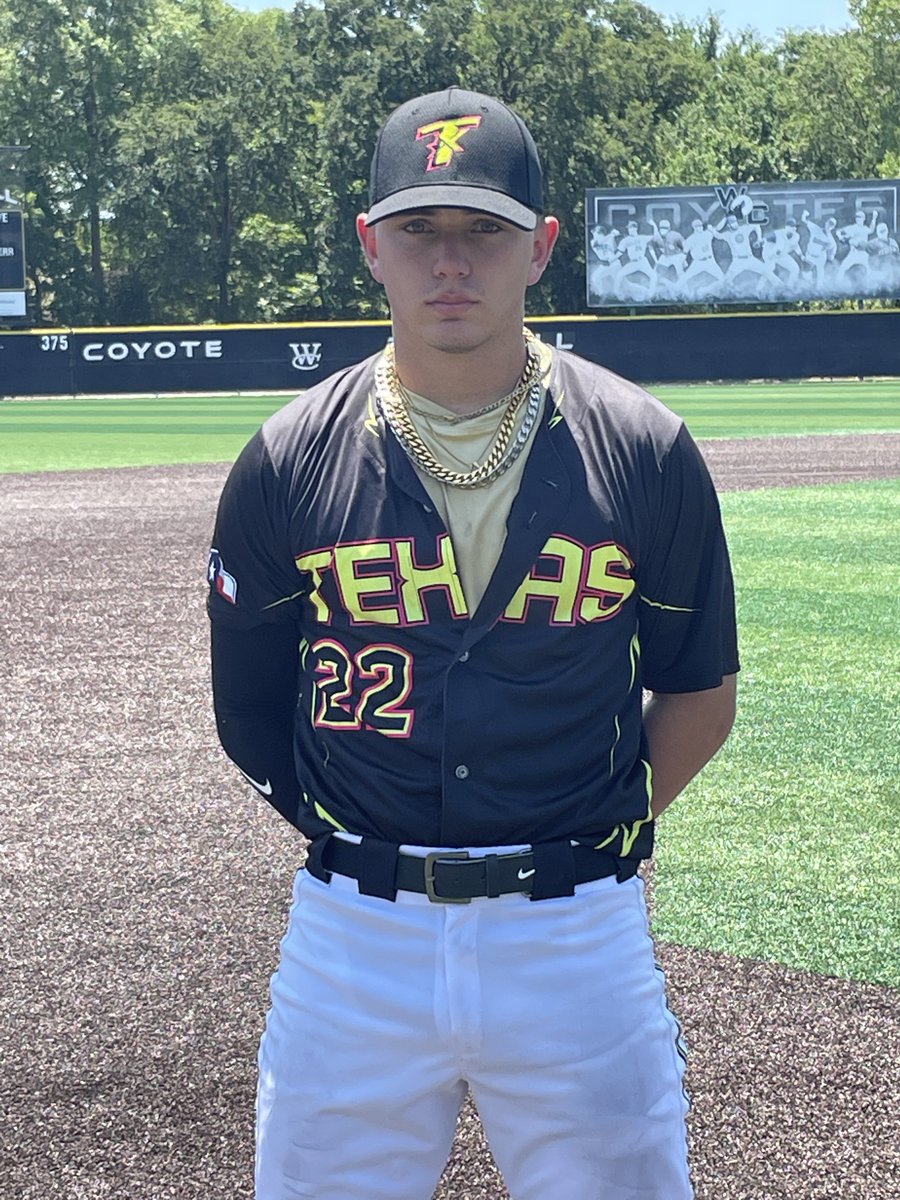 FiveToolTexas's tweet photo. .@GAPTTournaments F: @TitansTx 10, DFW Suns 4
PoG: @KeithMa12552970 1-3, 3B, 3 RBI, R https://t.co/8QOOyFJS7e