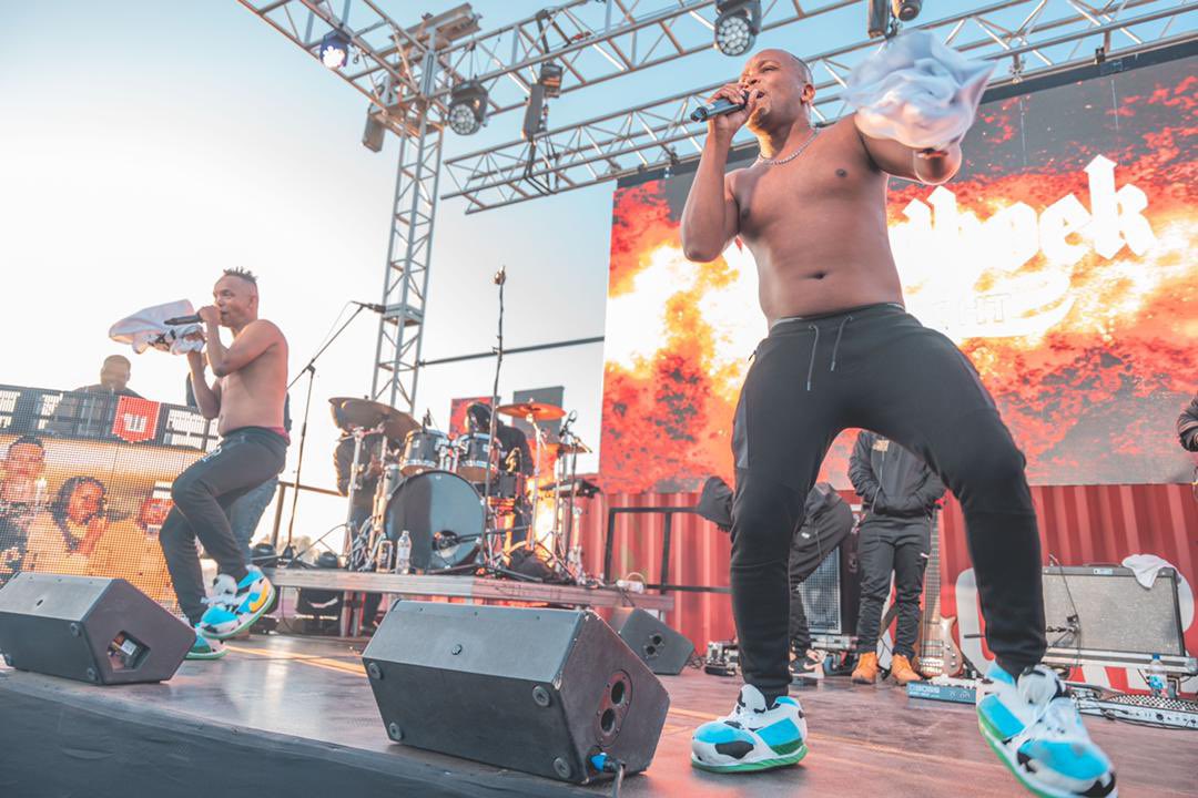 Windhoekbeer_NA's tweet image. These are the moments we call pure, these are the moments we call perfect.  #GazzaxFriends #PerfectTimePerfectBeer #100PercentPure