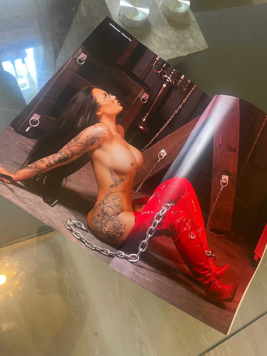 Princessparisu6's tweet photo. Dm me to order a signed copy of my issue with PG7 Magazine! £25 plus P+P 💋 #onlyfans #adultwork #contentcreator #publishedmodel https://t.co/eBQFgD878C