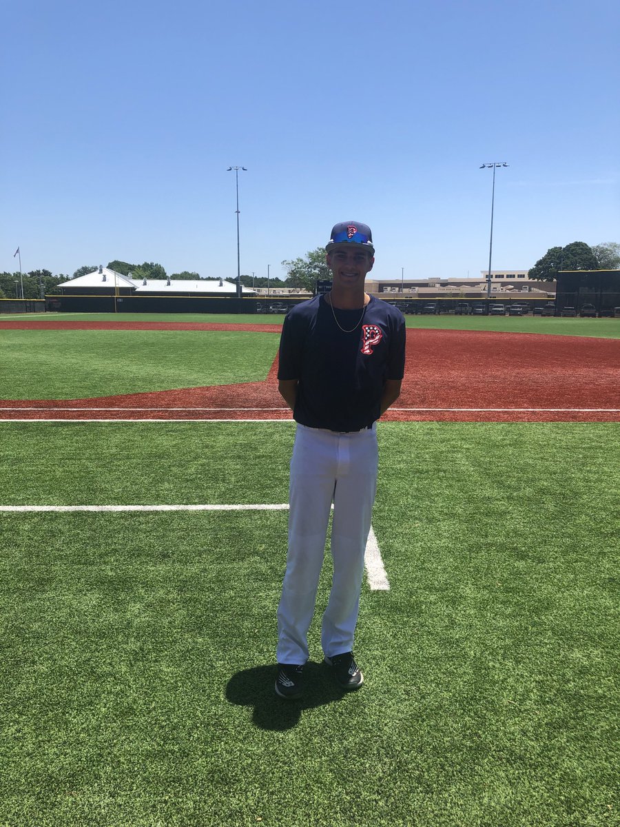 F: @baseballphenoms 17U American 7, McKinney Marshals 17U 1 
PoG: <a href="/KadenFleming9/">Kaden Fleming</a> 2-3, 2R, HR, 2 RBI 
Pitcher: Ryan Betts 6 IP, 1R, 5K