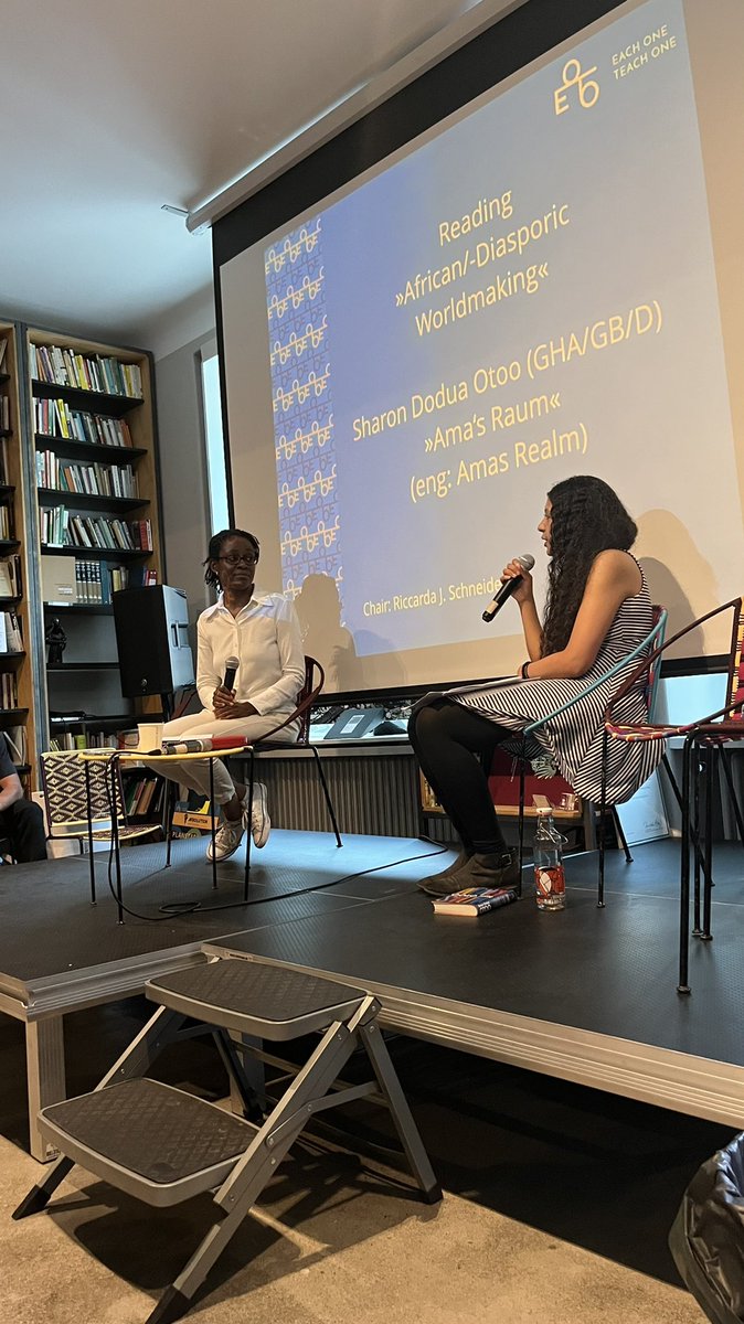 feminist_rogue's tweet photo. What a wonderful conversation with #RiccardaSchenidee on literary imagination, timelines, playfulness and memory. On circular narration, using time to tell a story, e.g., 1459 as 14:59 in _Ada’s Raum_ (Ama’s Realm) with the incredible @SharonDoduaOtoo at @EOTOBerlin #Afrolution https://t.co/ZNqDh6xCt7