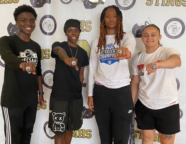 Lady Stings Booster tweet media