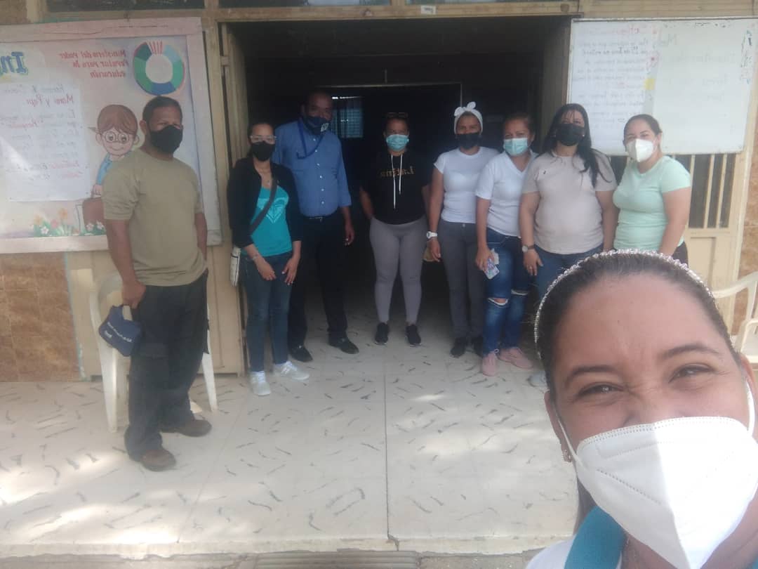 AmnysCordero's tweet photo. #Zulia Desde el CEIN Indio Mara Municipio #Cabimas, Hoy #25Junio se desarrolla con éxito el Gran Lanzamiento de las Brigadas Comunitarias Militares como lo Instruyó Nuestro Pdte.
@NicolasMaduro @MPPEDUCACION
@_LaAvanzadora @zonaeduzulia
@dorelisecheto
#BricomilesMiEscuelaBella https://t.co/DqeaNG3ukP