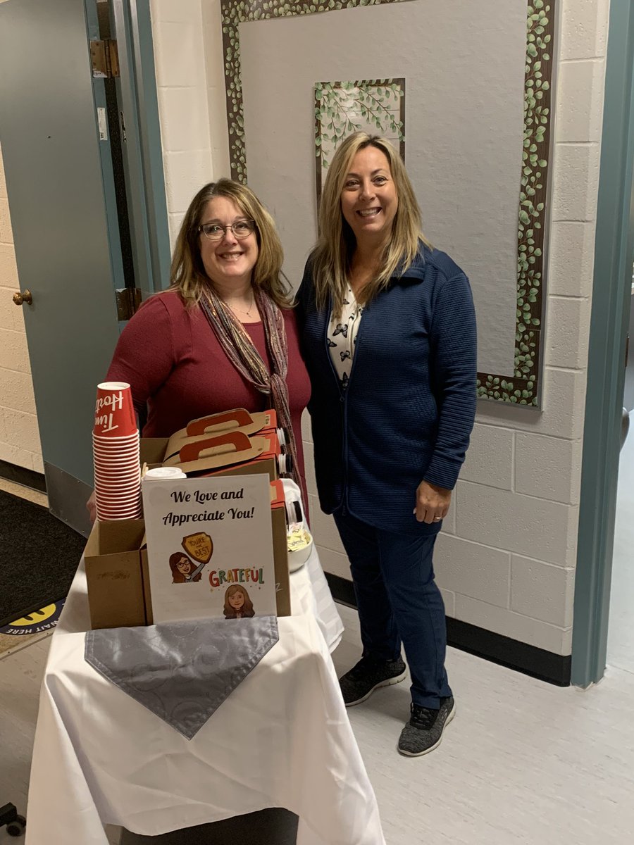 St. Luke admin on a “cup filling” mission! @EICSfaith_well <a href="/EICSCatholic/">Elk Island Catholic Schools</a> #appreciation #elevates #calledtomore