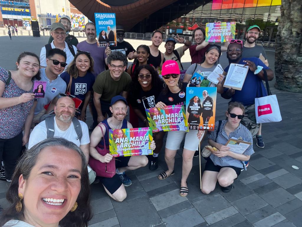MikeB4Bklyn's tweet photo. Great Day to GOTV
The last 2 days of early voting
Primary June 28th, 2022
@BklynCantWait
@newkingsdems @AaronOuyang9
@LydiaGreenBK @AnaMariaforNY @LincolnRestler @shaquanaforbk @MikeB4Bklyn https://t.co/GJUkctW1in