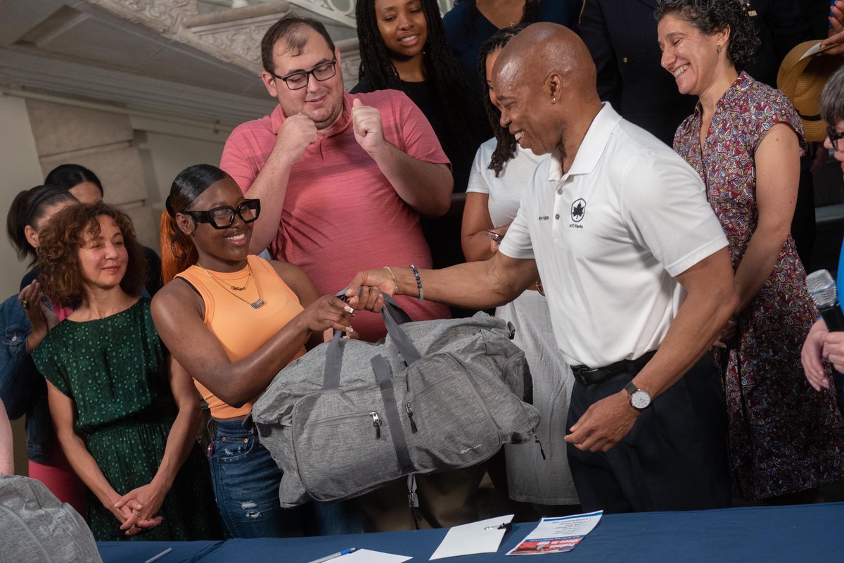 NYCMayor's tweet photo. Grades do matter, all the things they tell you in school do matter, but what matters most is how you handle adversity, and our Future Leader Scholars overcame incredible odds.
When they go to college this fall, these supplies will remind them their city has their back. https://t.co/HMhVLw54Q0