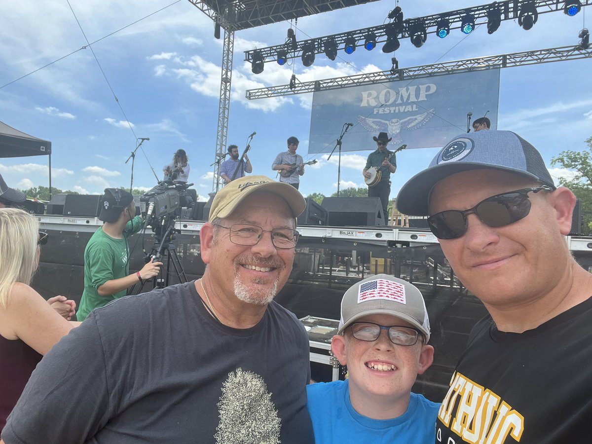 aksscr10's tweet image. Romp 2022 Dad and Kohen camping all weekend and enjoying some bluegrass #rompfest