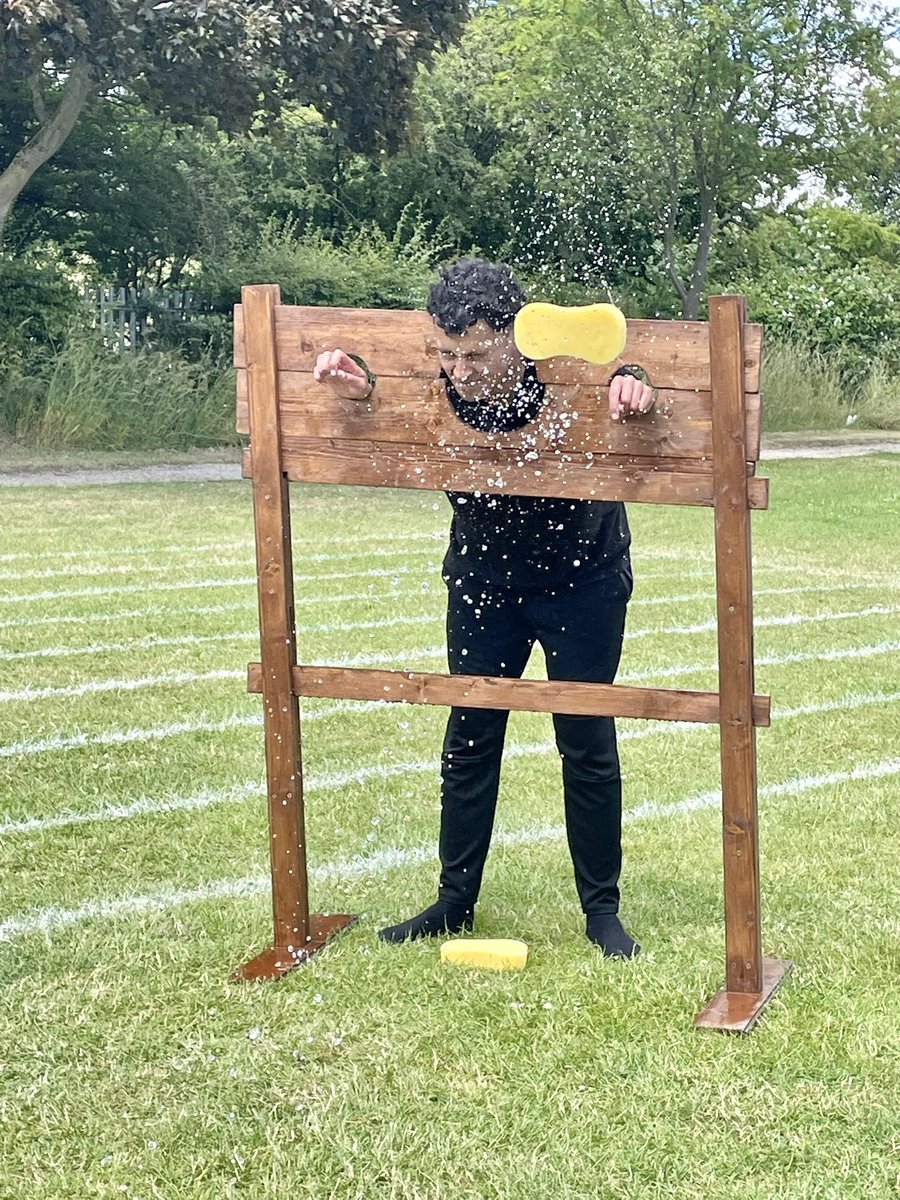 JCAWakefield's tweet photo. An example of staff doing #whateverittakes to raise such value added funds with the @jca_pta for our magical school 😂 #JCASummerFair #JCATeam 👏🏻 https://t.co/PgeWMupDN9