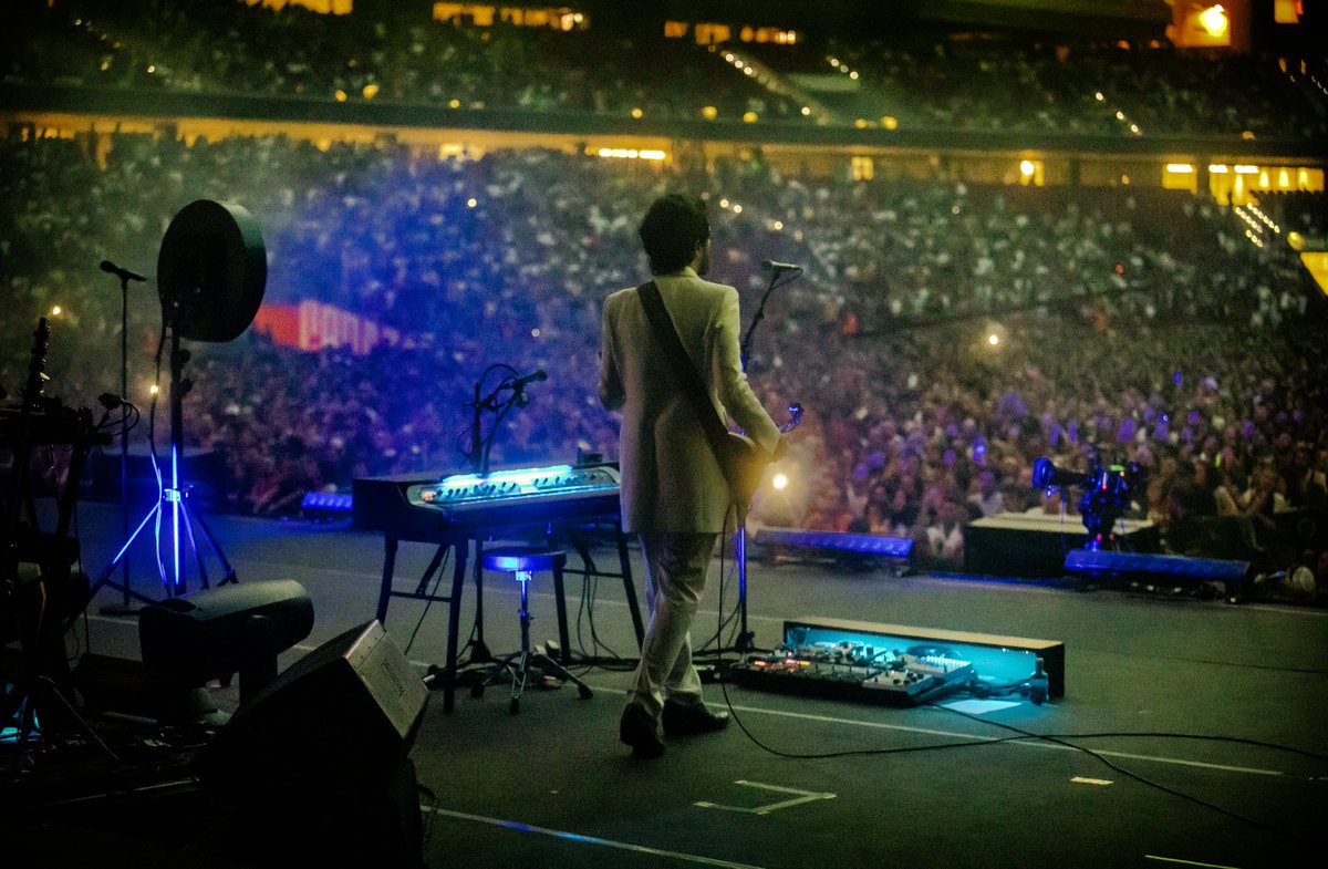 vetustamorla's tweet photo. Madrid, que a nuestro público favorito aún le queden muchos años. 

📸 @GloriaNM
📸 @wilma_lorenzo https://t.co/aiXIhqi9Ki