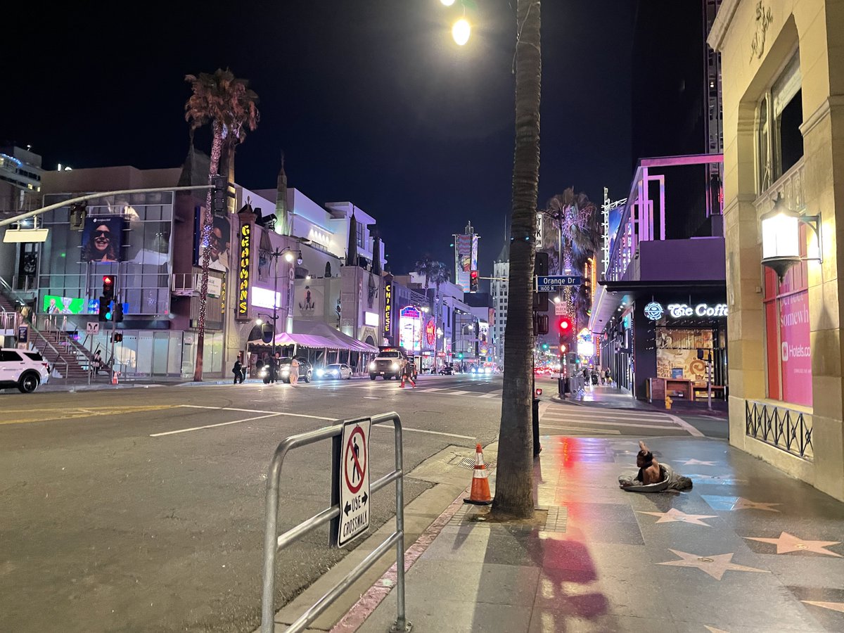 Dr. John Barentine FRAS tweet media