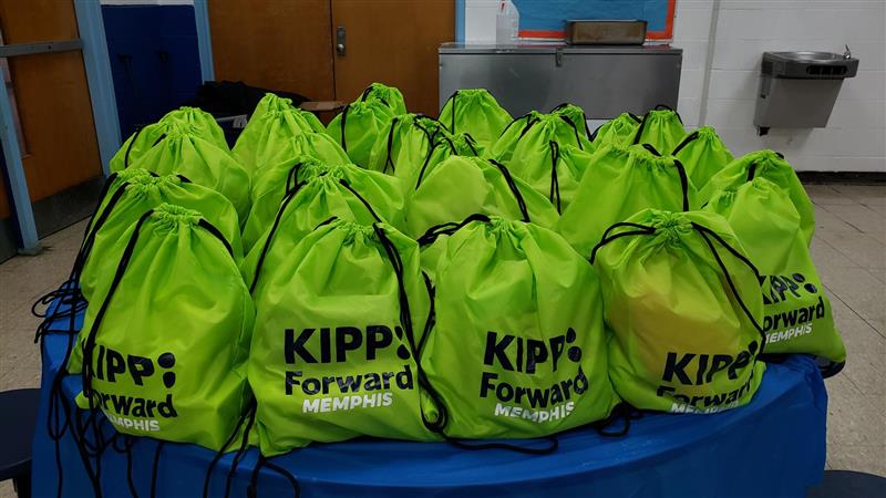 ABC24Memphis's tweet photo. KIPP Memphis Collegiate High School took college support one step further by giving 75 care packages to its graduates today. The packages were filled with items to prepare students for classes in the fall. https://t.co/FZp7San9nd