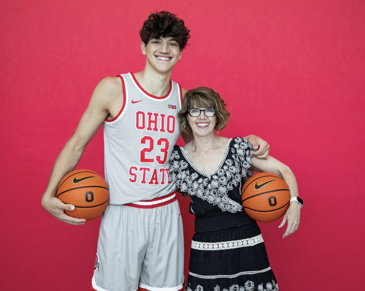 raleigh_burgess's tweet image. After a great visit with @ChrisHoltmann and @CoachJackOwens at The Ohio State University, I’m excited to announce that I’ve received an offer! @OhioStateHoops