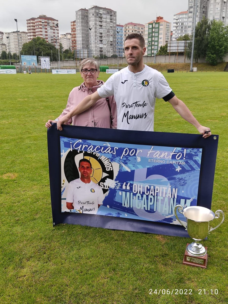 La final de Copa coincidió con el último partido de nuestro gran capitán, Fran Casteleiro, que aparte de hacer un gran partido demostró durante años su compromiso, lealtad y fidelidad al club.
Gracias por tanto Caste!!!
Siempre blanco!!!
GO MANIÑOS
#todoalblanco