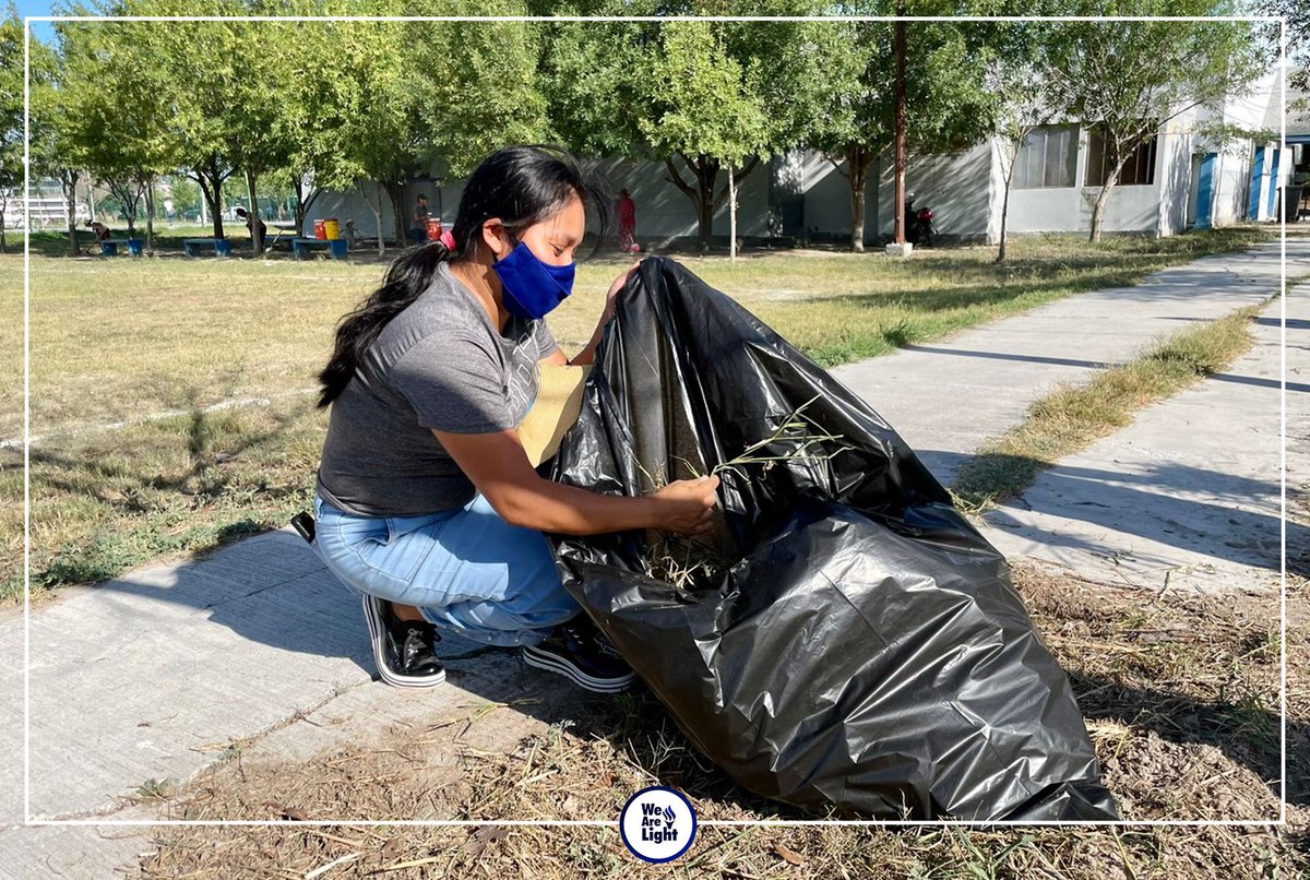 WeAreLight_LLDM's tweet photo. Se llevó a cabo una exitosa campaña en la que se dieron cita varias familias en el parque “Miguel Hidalgo” ubicado en #RioBravo, #Tamaulipas, con motivo de apoyar los proyectos municipales como la “PROMOCIÓN DE UN DESARROLLO SUSTENTABLE”

#WeAreLight 
#SembrandoValores https://t.co/p86bYJhz20