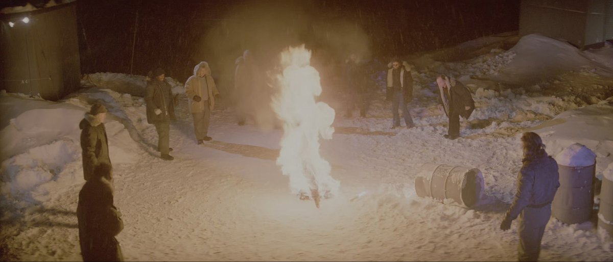 cultscreen's tweet image. On June 25, 1982, JOHN CARPENTER's "The Thing" was premiered.