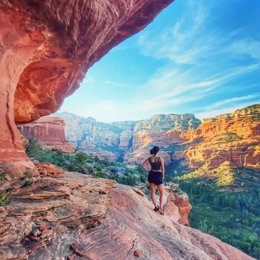 meagan_hiker's tweet photo. Life is so better when you're looking off a cliff 😍.
.
#arizona #hikearizona #explorearizona #arizonahiking #visitarizona #hikeaz #hiking #ig #instagramaz #az #optoutside #capturearizona #arizonaisgorgeous #nature #abc #arizonacollective #hike #phoenix #hikingadventures https://t.co/TeN1gA2ogA