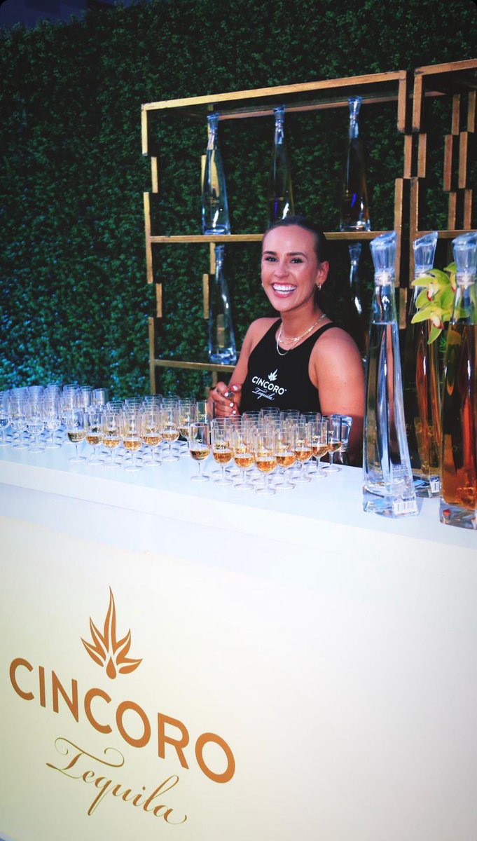 I don’t give myself enough credit sometimes. I moved to Nashville 2 years ago, and last night I got the privilege to bartend for Michael Jordan. 
So here is me taking a moment to be PROUD OF MYSELF for making these opportunities happen.