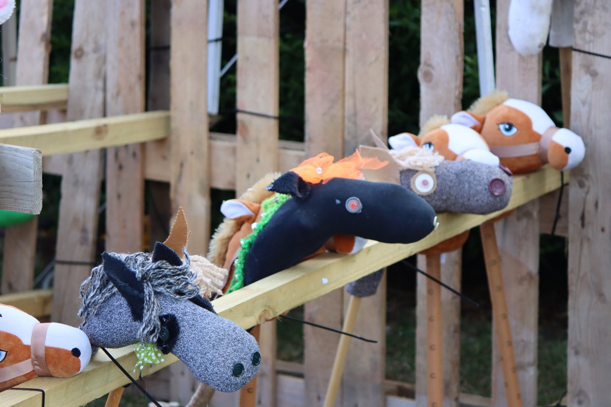 Hurst Show tweet media