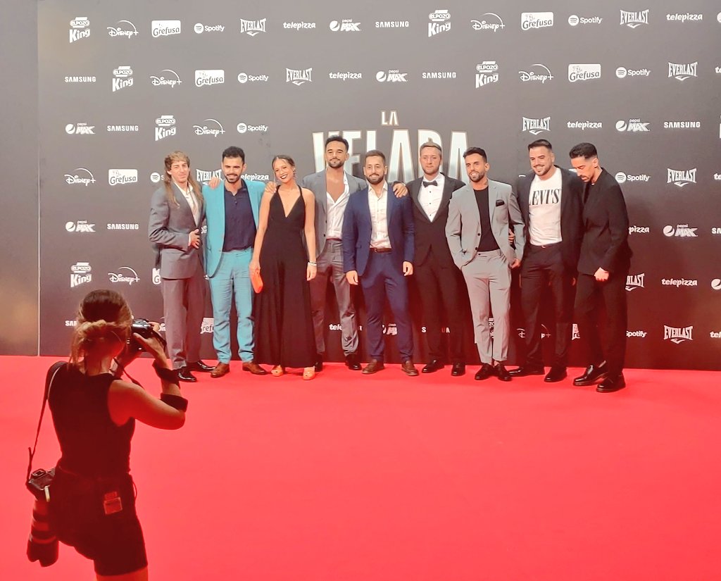 illoupdates's tweet photo. 📸 - Una foto mejor hecha de IlloJuan, Masi y el resto en la alfombra roja. https://t.co/AAnmZAwb67