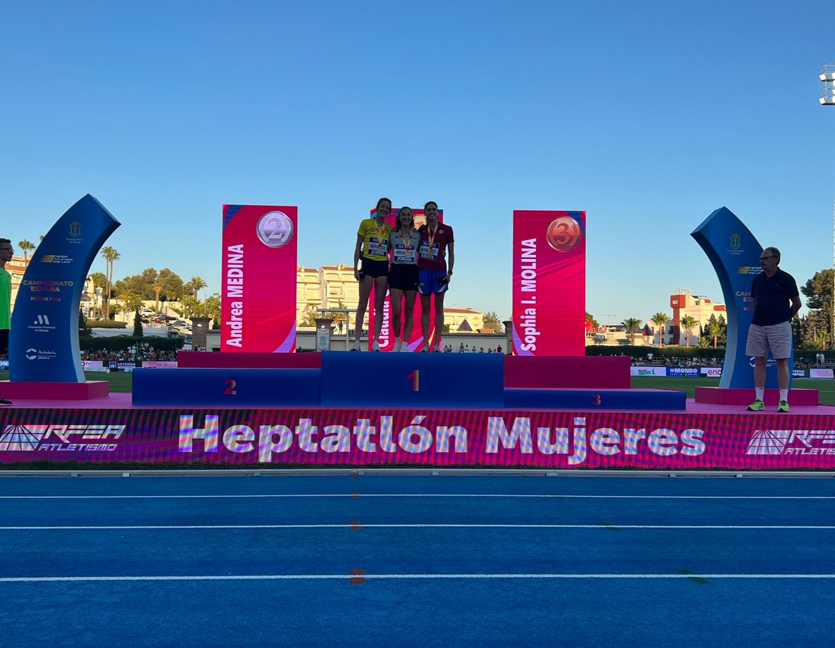 atletismoRFEA's tweet photo. Podio Heptatlón 🚺  #CEatletismo 

🥇 @conte_63 6.177 RC
🥈 @AndreaMedinaBer 5725 MP
🥉 Sophia Isadora Molina 5369 MP

FELICIDADES 👏👏👏 https://t.co/DT0Dbu7EaJ