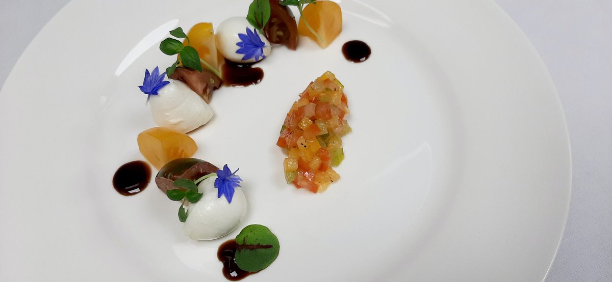 Executive Head Chef, Chris tweet media