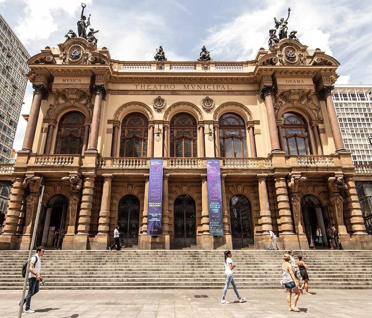 its_magiiic's tweet photo. It's a tribute to the Municipal Theater of São Paulo, 'cause I'm admirer of this place, stage of Modern Art Week, an artistic-cultural event that promoted several artistic presentations that marked Modernism of the brazillian history. https://t.co/RAJz1Oqz72