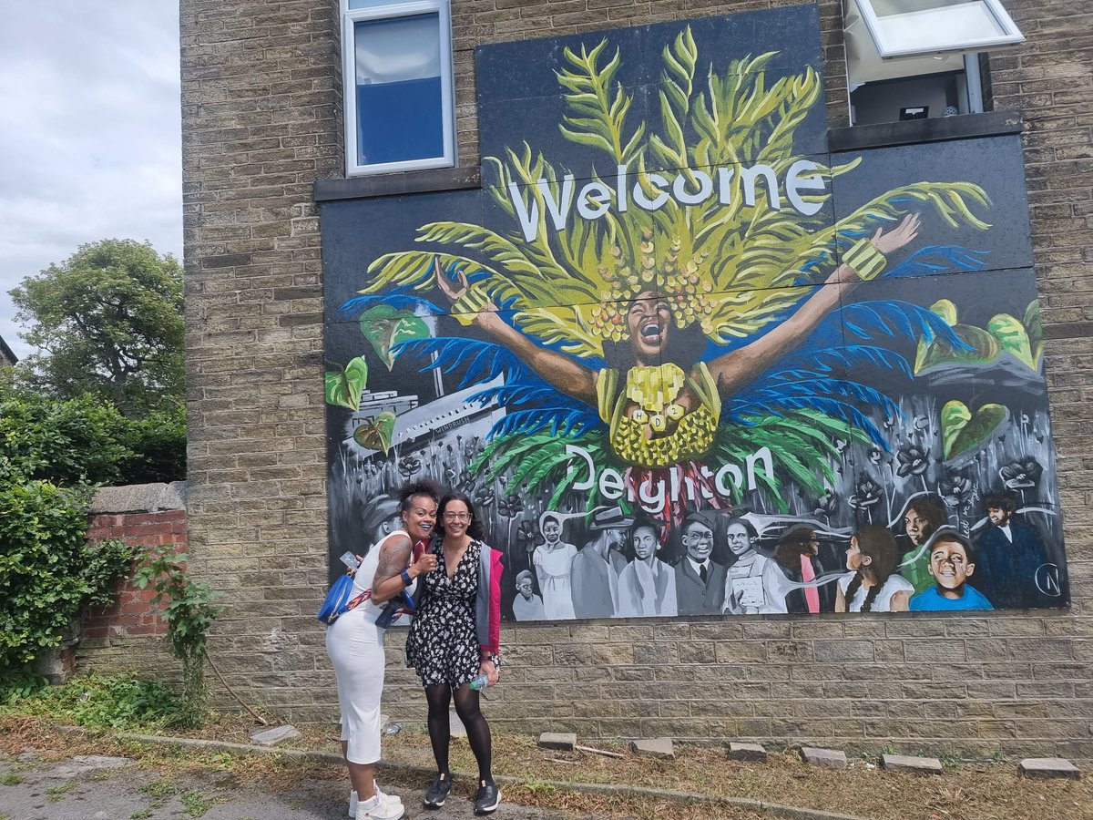 harpreetkuppal's tweet photo. It was brilliant to be at the unveiling of the Deighton Mural and at Carnival today. Well done to Melissa and LS2Y on all their work. Congratulations to Howard and the team on all their work on Carnival. 👏🏾👏🏾 https://t.co/bGqlkyiyCY